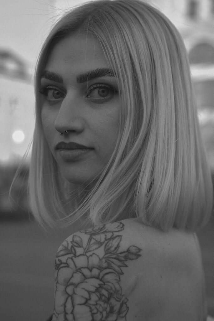 06